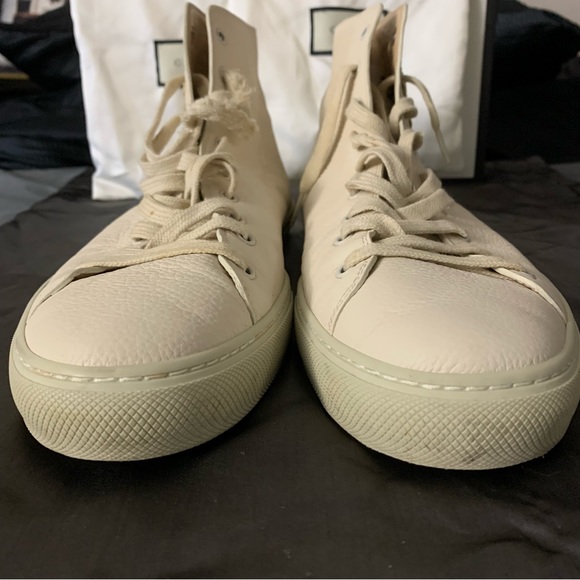 Gucci Cream TIGER High Tops - Picture 6 of 12